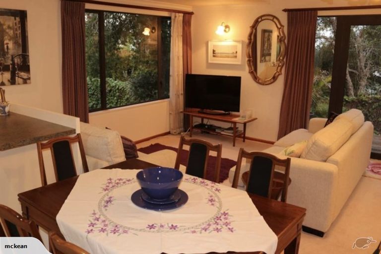 Photo of property in 117 East Coast Road, Castor Bay, Auckland, 0620