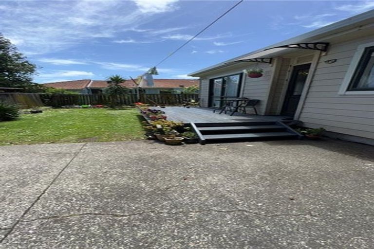 Photo of property in 3/25 Cleek Road, Mangere East, Auckland, 2024