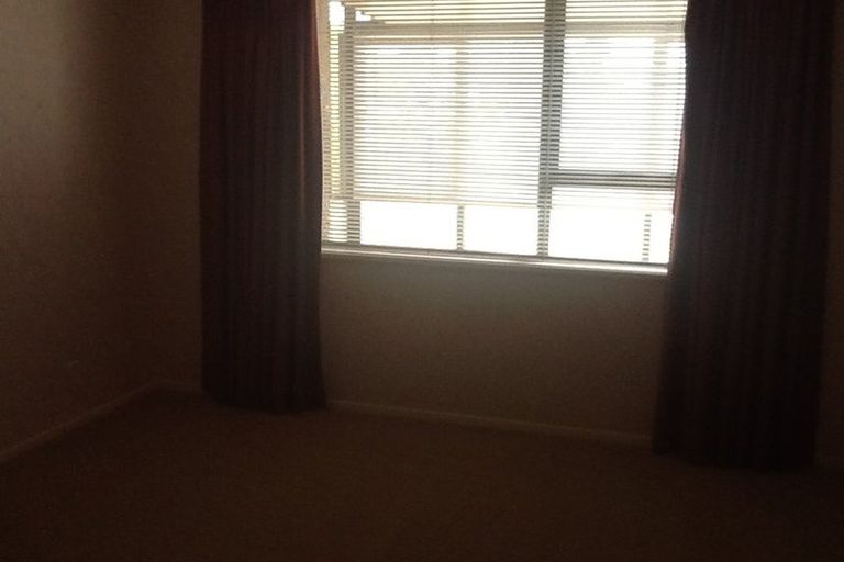 Photo of property in 34 Waimairi Road, Upper Riccarton, Christchurch, 8041
