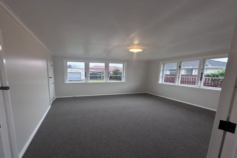 Photo of property in 11 Rawlings Street, Bader, Hamilton, 3206