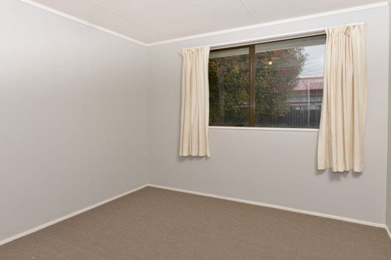 Photo of property in 14a Brightwell Place, Nawton, Hamilton, 3200