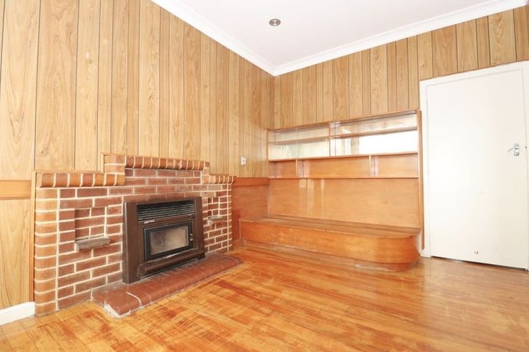 Photo of property in 27 Victoria Road, Papatoetoe, Auckland, 2025