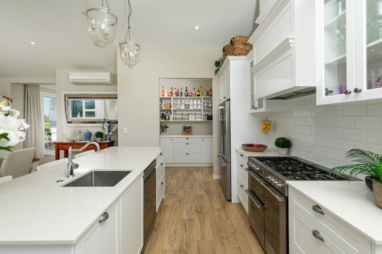 Photo of property in 98 Ahumoana Road, Okura Bush, Albany, 0794