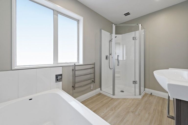 Photo of property in 17 Josephine Crescent, Aidanfield, Christchurch, 8025