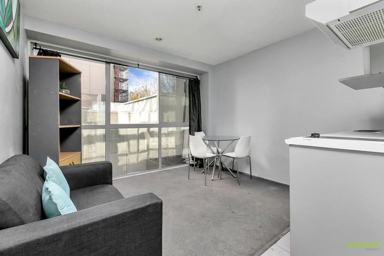 Photo of property in Harvard On Hobson Apartments, 2n/147 Hobson Street, Auckland Central, Auckland, 1010