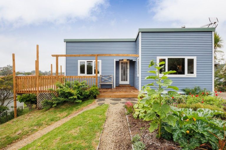 Photo of property in 2a Reeve Street, Foxton, 4814