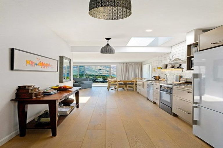 Photo of property in 11 Barclay Place, Wanaka, 9305