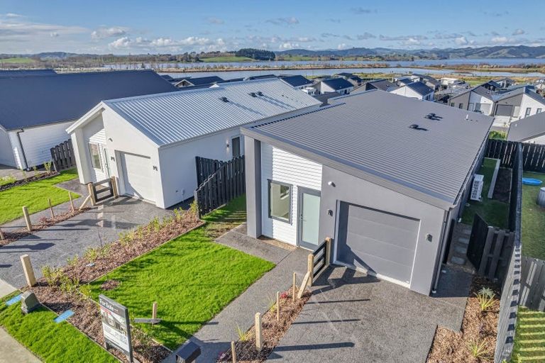 Photo of property in 22 Pourewa Street, Te Kauwhata, 3710