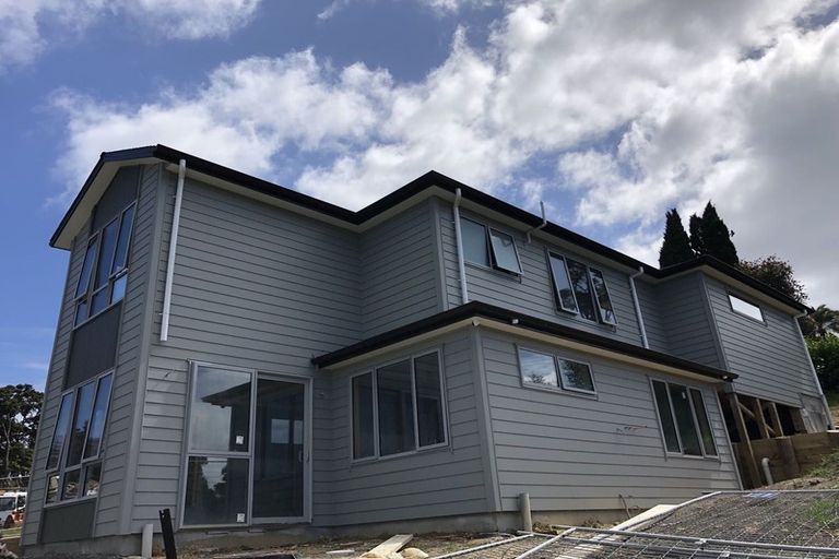 Photo of property in 25a Kyle Road, Greenhithe, Auckland, 0632