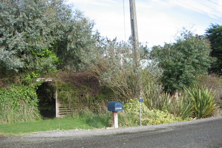 Photo of property in 16 Blyth Street, Woodend, Invercargill, 9877