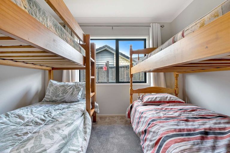 Photo of property in 12 Kelly Place, Whitianga, 3510