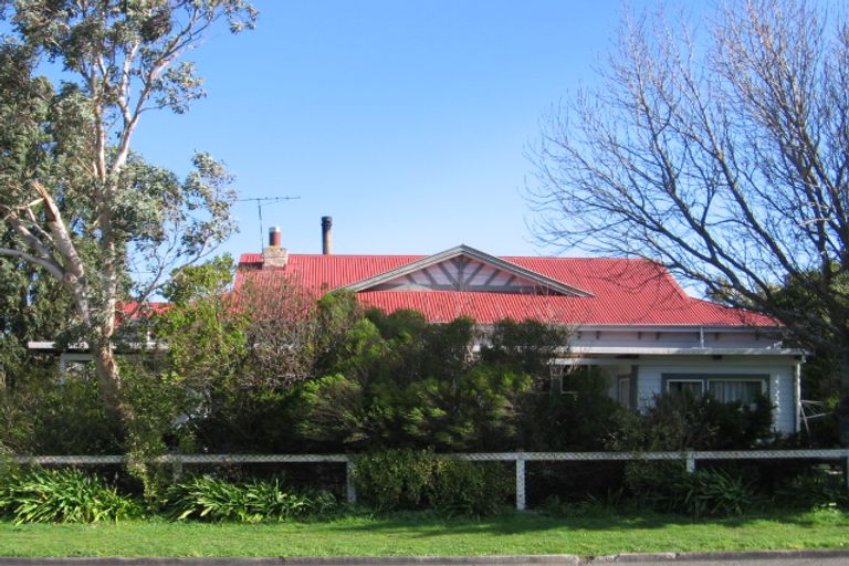 Photo of property in 100 Revans Street, Featherston, 5710