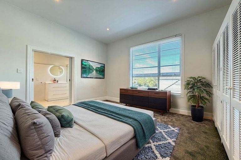 Photo of property in 432 Adelaide Road, Berhampore, Wellington, 6023