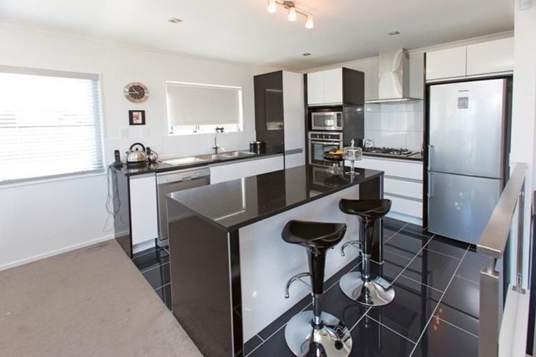 Photo of property in 1187 Whangaparaoa Road, Gulf Harbour, Whangaparaoa, 0930