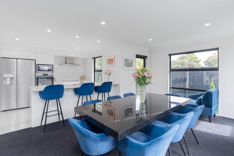 Photo of property in 17 Parawai Street, Marshland, Christchurch, 8083