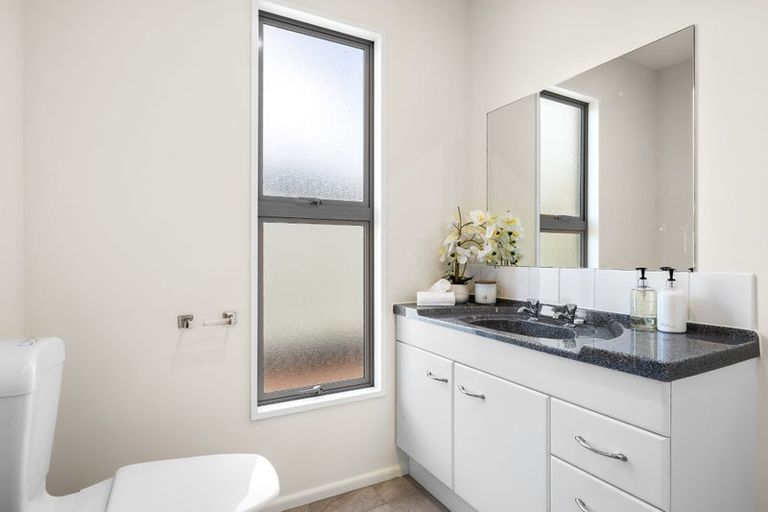 Photo of property in 2/25a Strickland Street, Sydenham, Christchurch, 8023