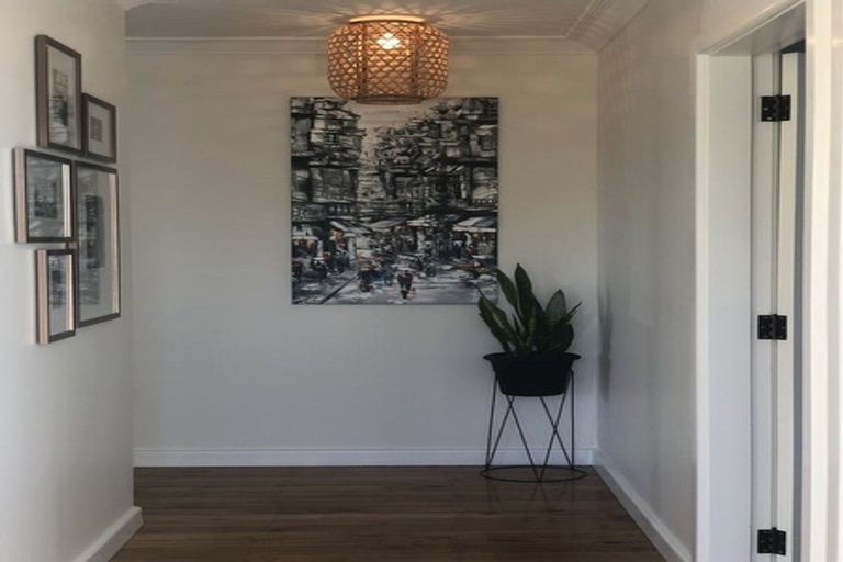 Photo of property in 83 Lorna Street, Lynmouth, New Plymouth, 4310