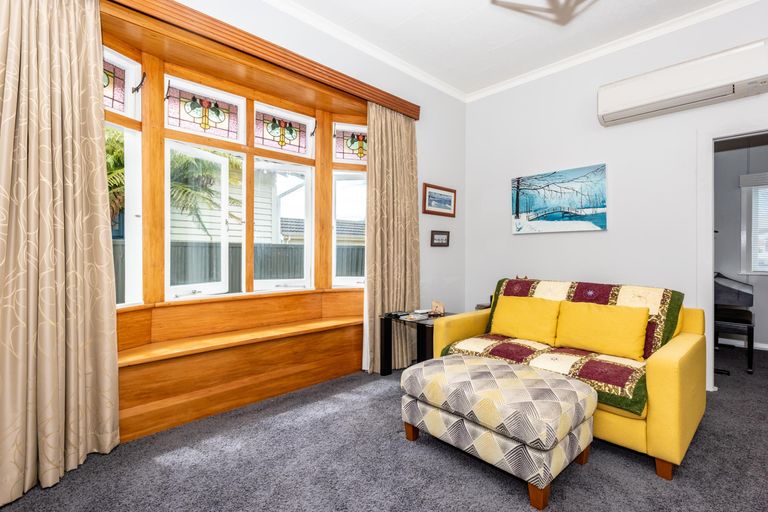 Photo of property in 33 Cobden Street, Gisborne, 4010