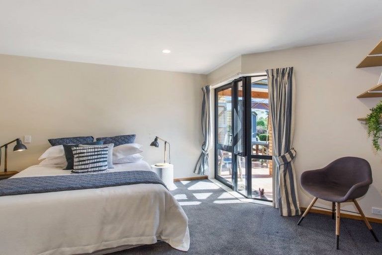 Photo of property in 11 Cedar Place, Amberley, 7410