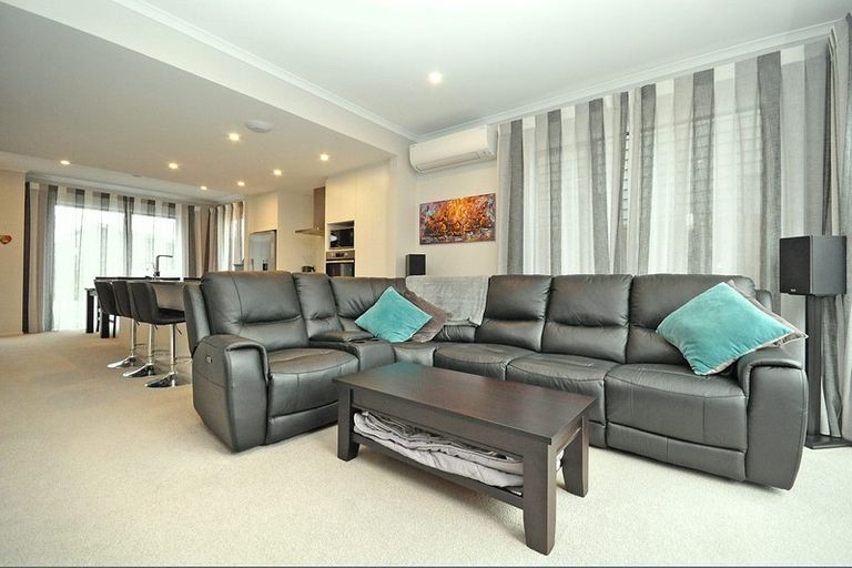 Photo of property in 26 Chaffinch Road, Hobsonville, Auckland, 0616