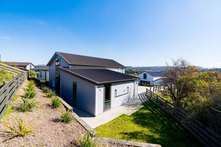Photo of property in 15 Trudi Place, Green Island, Dunedin, 9018