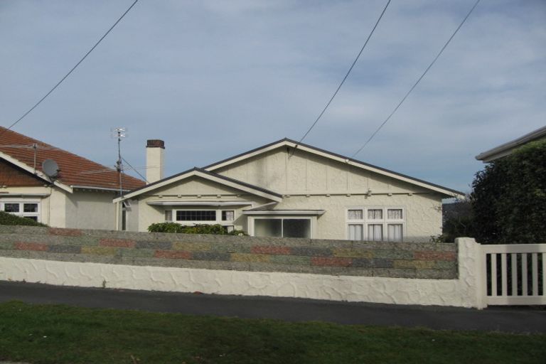 Photo of property in 8 Grandview Crescent, Opoho, Dunedin, 9010