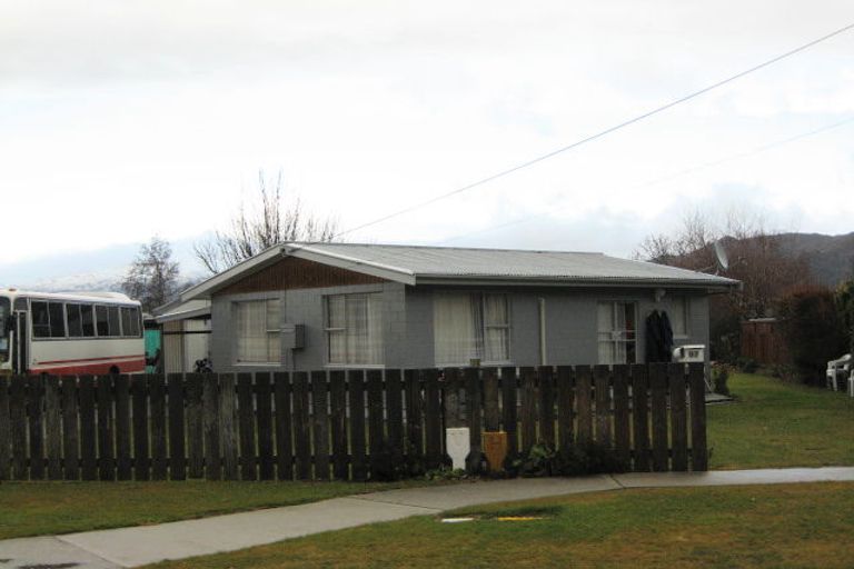 Photo of property in 97 Shields Street, Clyde, 9330