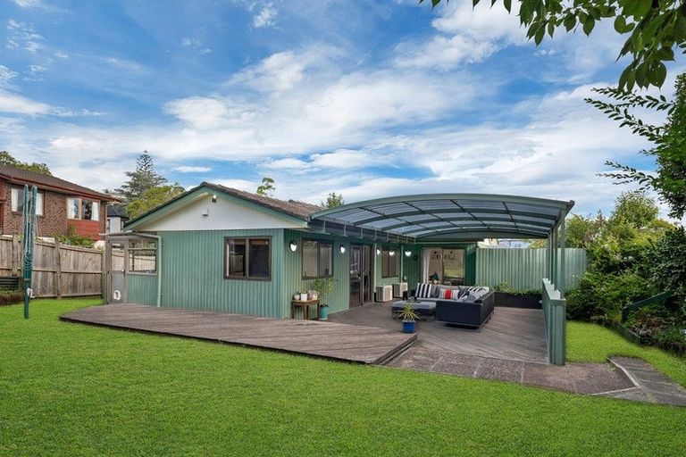 Photo of property in 4 Janome Place, Bucklands Beach, Auckland, 2014