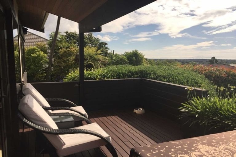 Photo of property in 63 Winara Avenue, Waikanae, 5036