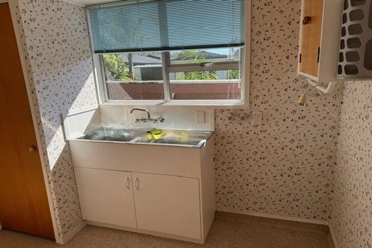 Photo of property in 18 Moorhouse Street, Taradale, Napier, 4112