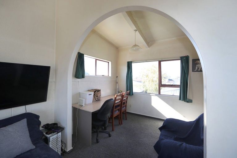 Photo of property in 23 Skerrett Crescent, Tamatea, Napier, 4112