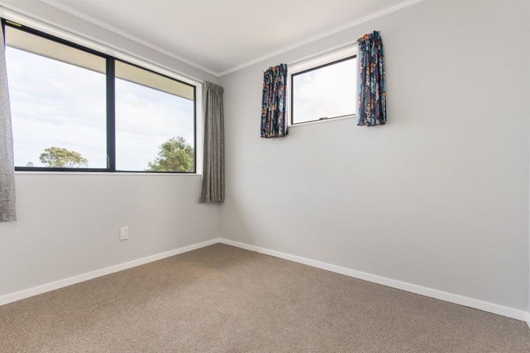 Photo of property in 21 Kowhai Street, Tokomaru, Palmerston North, 4474