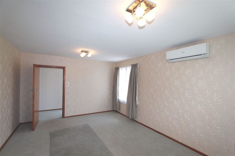 Photo of property in 19 Warblington Street, Aranui, Christchurch, 8061