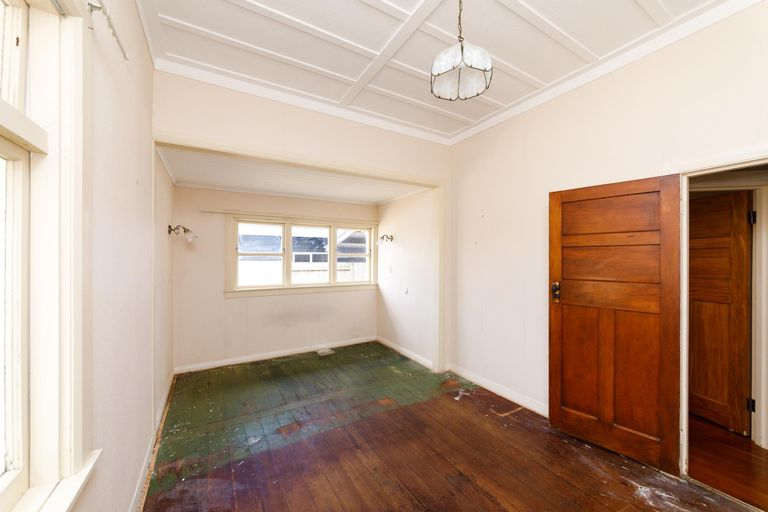 Photo of property in 643 Ferguson Street, Terrace End, Palmerston North, 4410