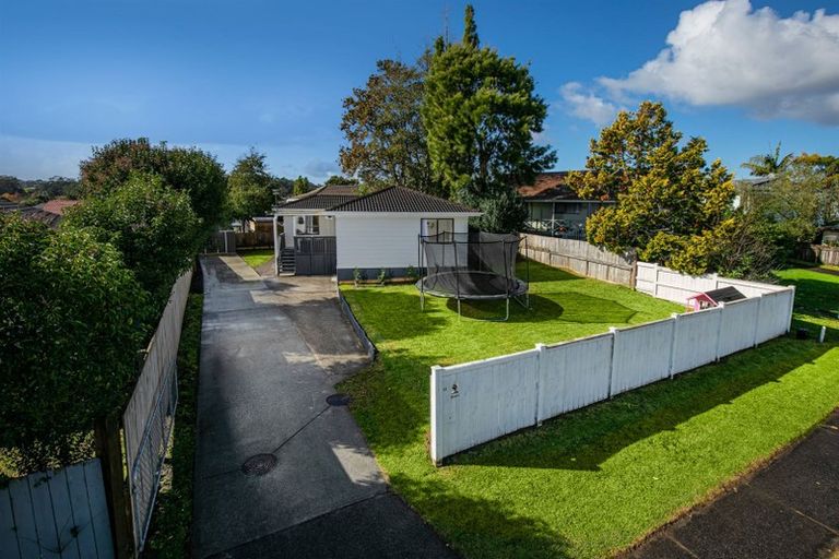 Photo of property in 62 Arodella Crescent, Ranui, Auckland, 0612