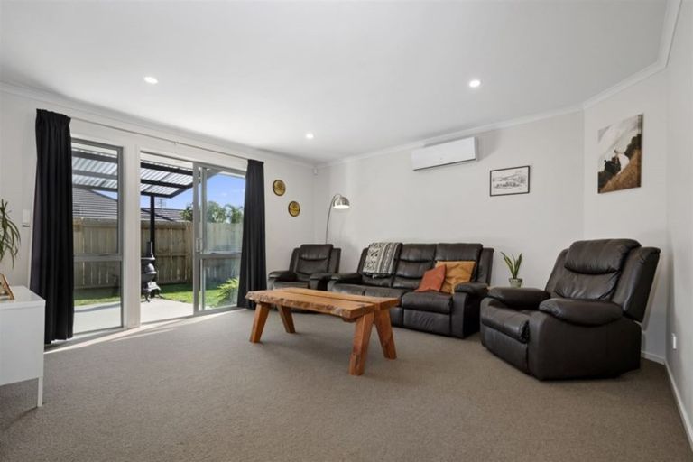 Photo of property in 133 Doncaster Drive, Papamoa Beach, Papamoa, 3118