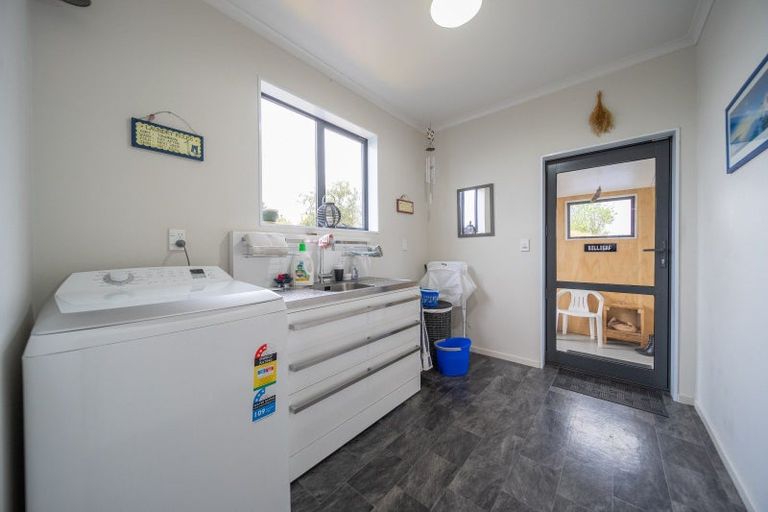 Photo of property in 1085c Hillside-manapouri Road, Manapouri, Te Anau, 9679