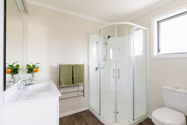 Photo of property in 95 Severn Street, Green Island, Dunedin, 9018