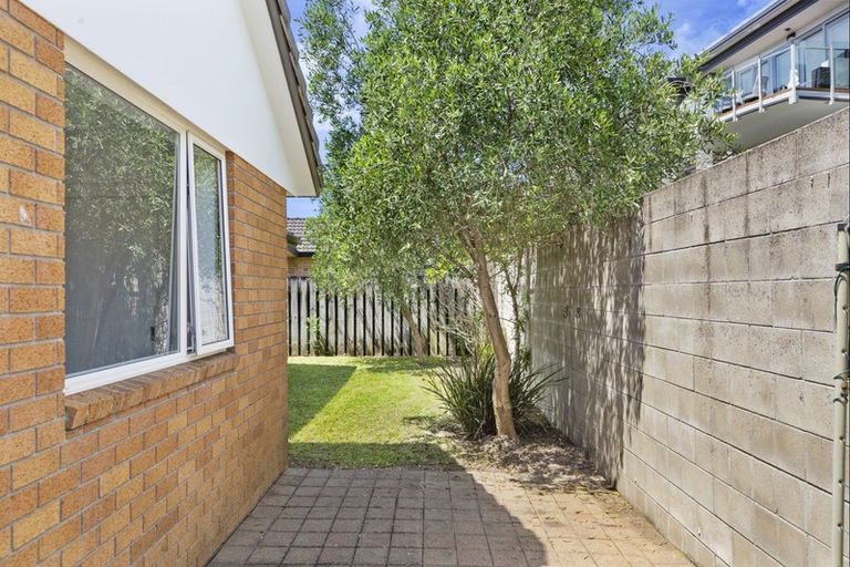 Photo of property in 17/262 Centreway Road, Orewa, 0931