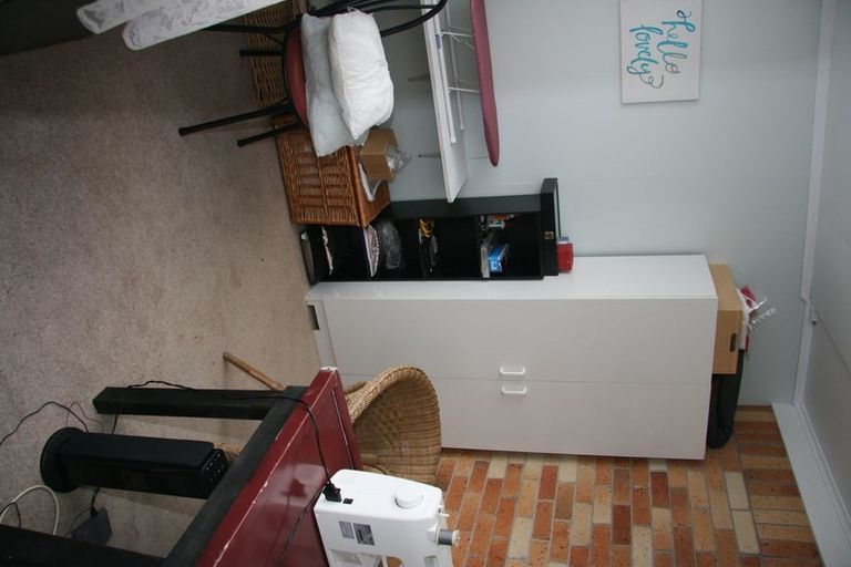 Photo of property in 70 Great South Road, Huntly, 3700