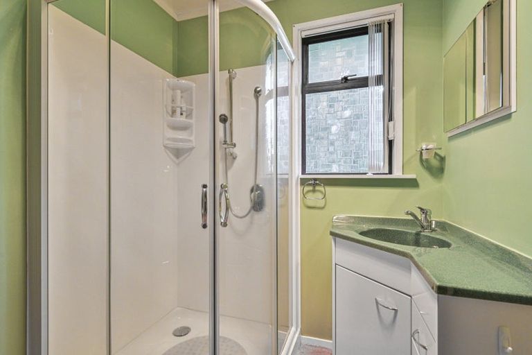 Photo of property in 10 Cornwall Road, Taradale, Napier, 4112