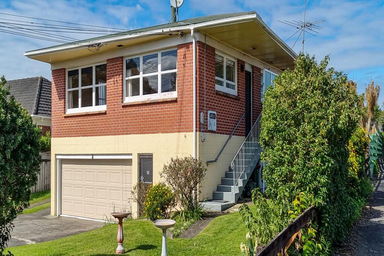 Photo of property in 1/14 South Street, Papakura, 2110