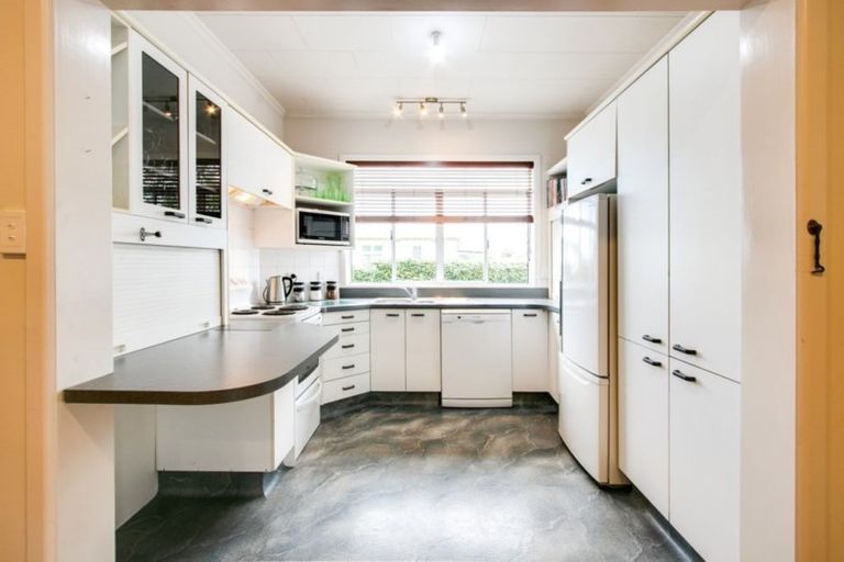 Photo of property in 204 Windsor Avenue, Parkvale, Hastings, 4122