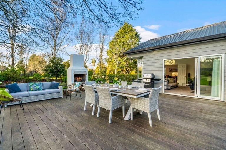 Photo of property in 26 Woodlyn Drive, Karaka, Drury, 2578