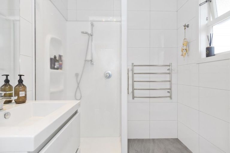 Photo of property in 15 Sutherland Avenue, Mount Maunganui, 3116