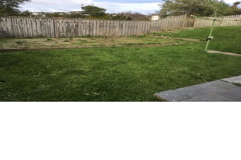 Photo of property in 35b Bracken Road, Paparangi, Wellington, 6037