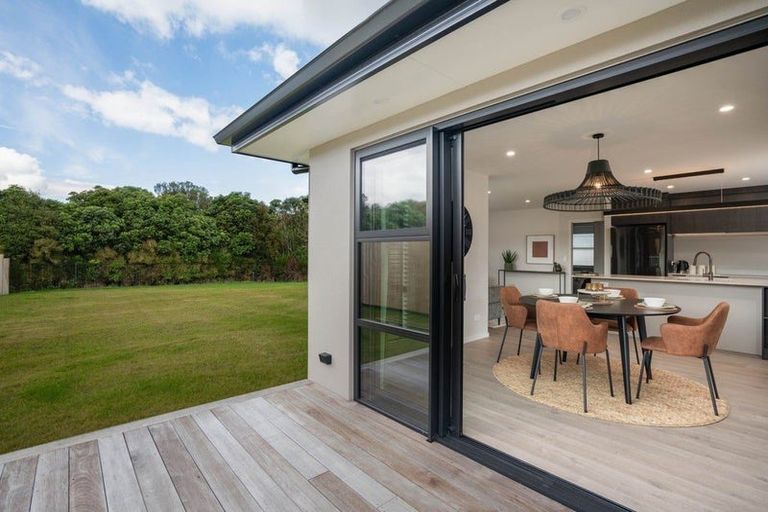 Photo of property in 9 Seven Oaks Drive, Kinloch, 3377