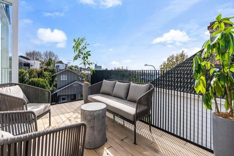 Photo of property in 7 Gunson Street, Freemans Bay, Auckland, 1011