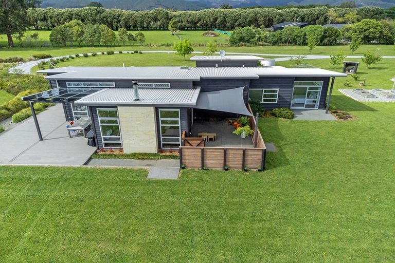 Photo of property in 243 Otaki Gorge Road, Hautere, Otaki, 5582
