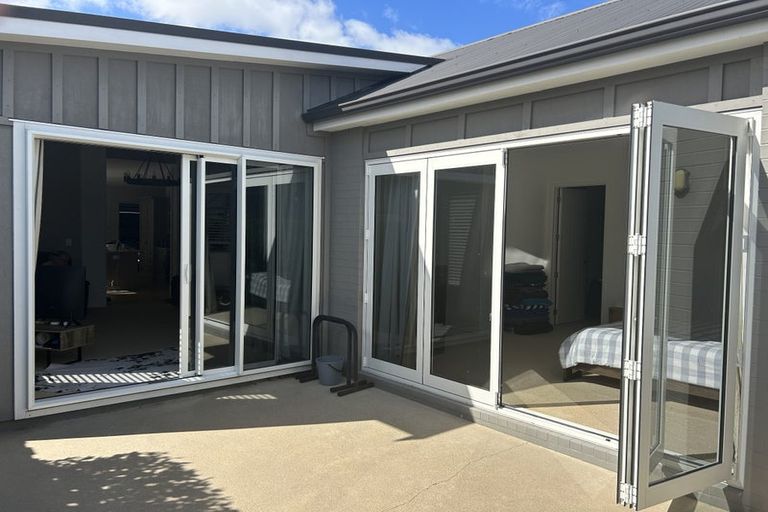 Photo of property in 5 Ascarina Way, Papamoa Beach, Papamoa, 3118